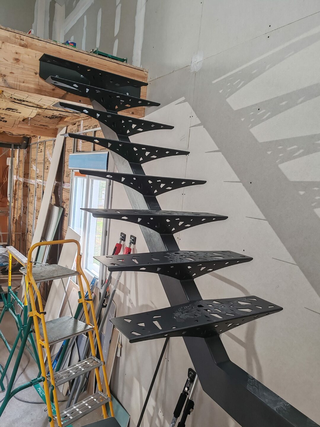 KR Steel Concept Saint Geyrac